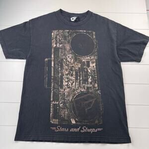 Famous Stars & Straps Vintage Skateboard Radio T-shirt Size Large Boombox Camo